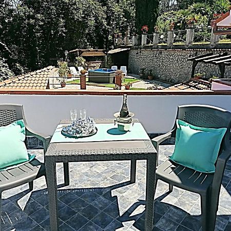 B&B Villa Teresa ซอร์เรนโต ภายนอก รูปภาพ